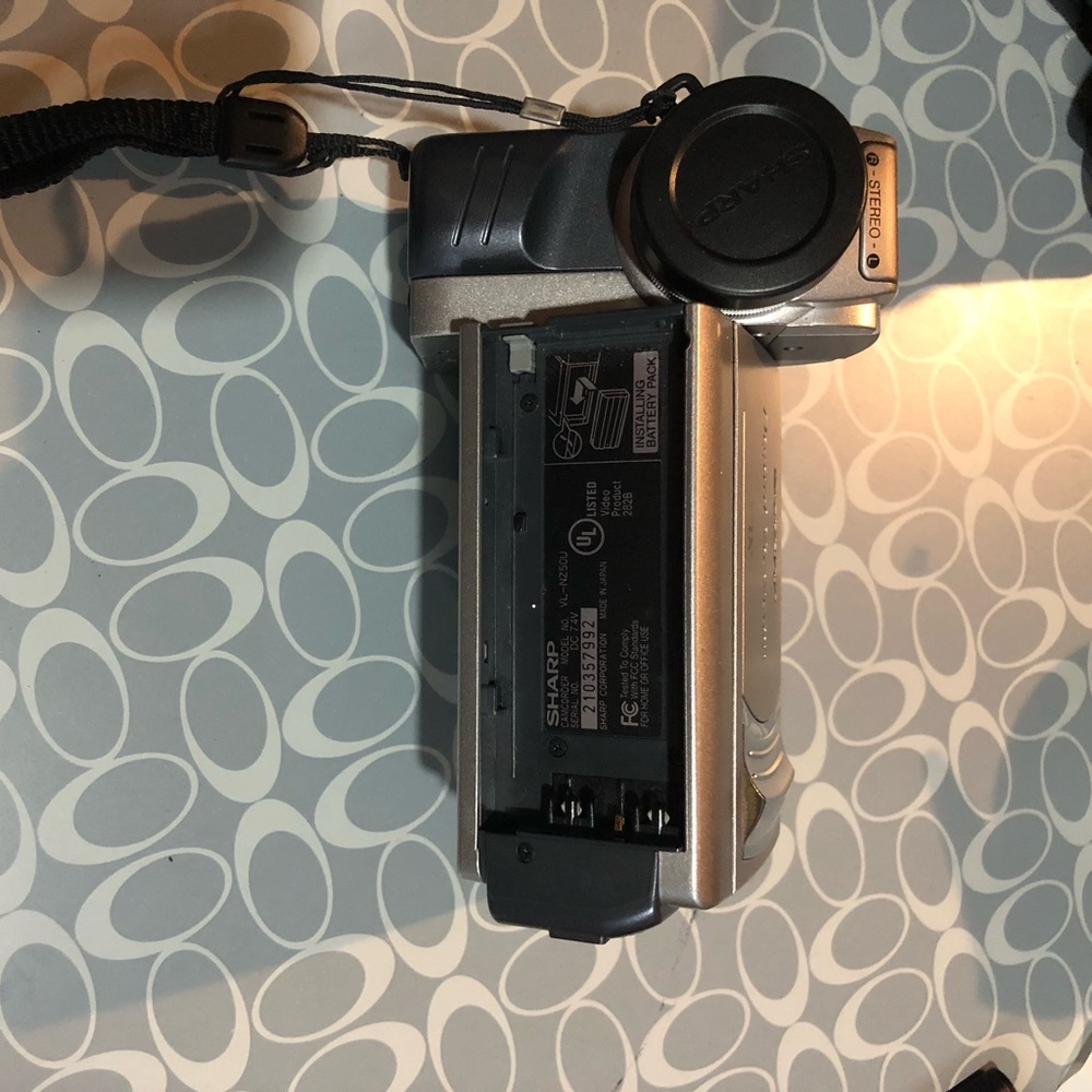 video camera. sharp VL-NZ50 - Picture 4 of 4